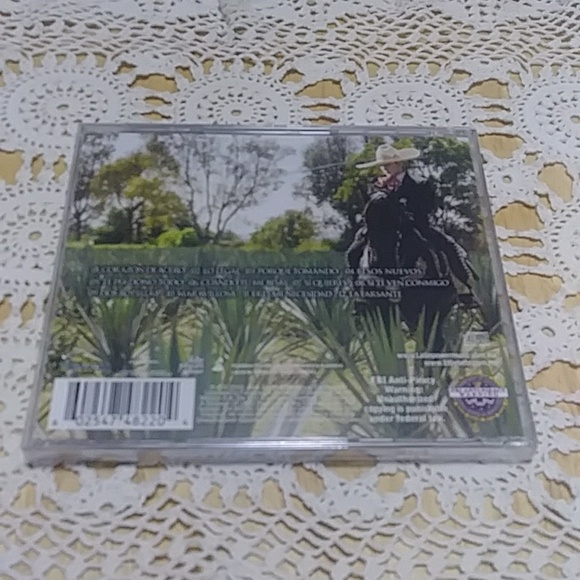 Spanish music CD - Eternamente Mexicano - Picture 2 of 3